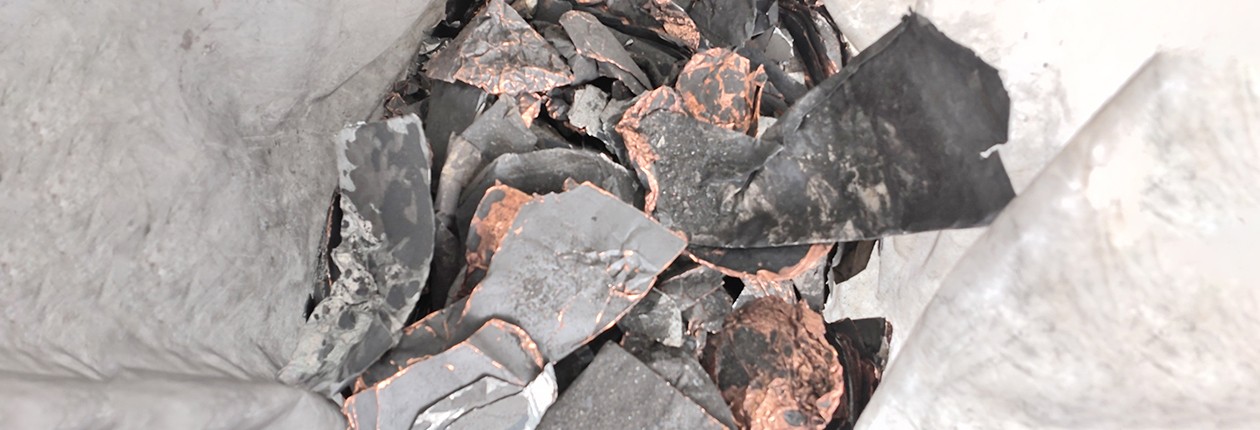 電池極片處理前