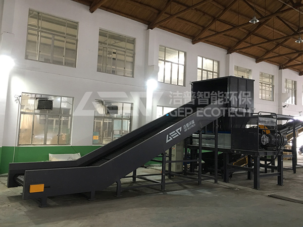 講解撕碎機(jī)設(shè)備的選型依據(jù)