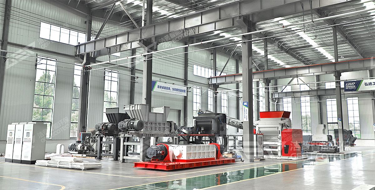 生活垃圾預(yù)破碎分選設(shè)備車間
