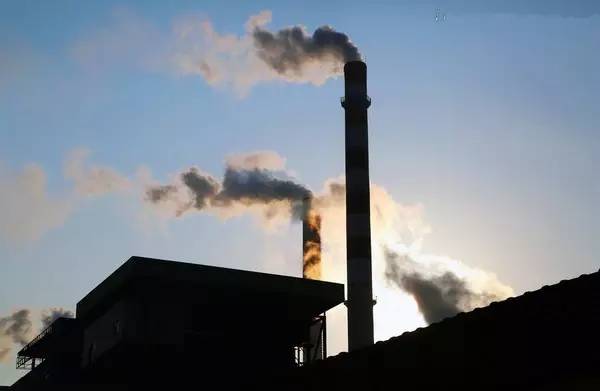 焚燒發(fā)電勢(shì)在必行 破解“垃圾圍城”之困