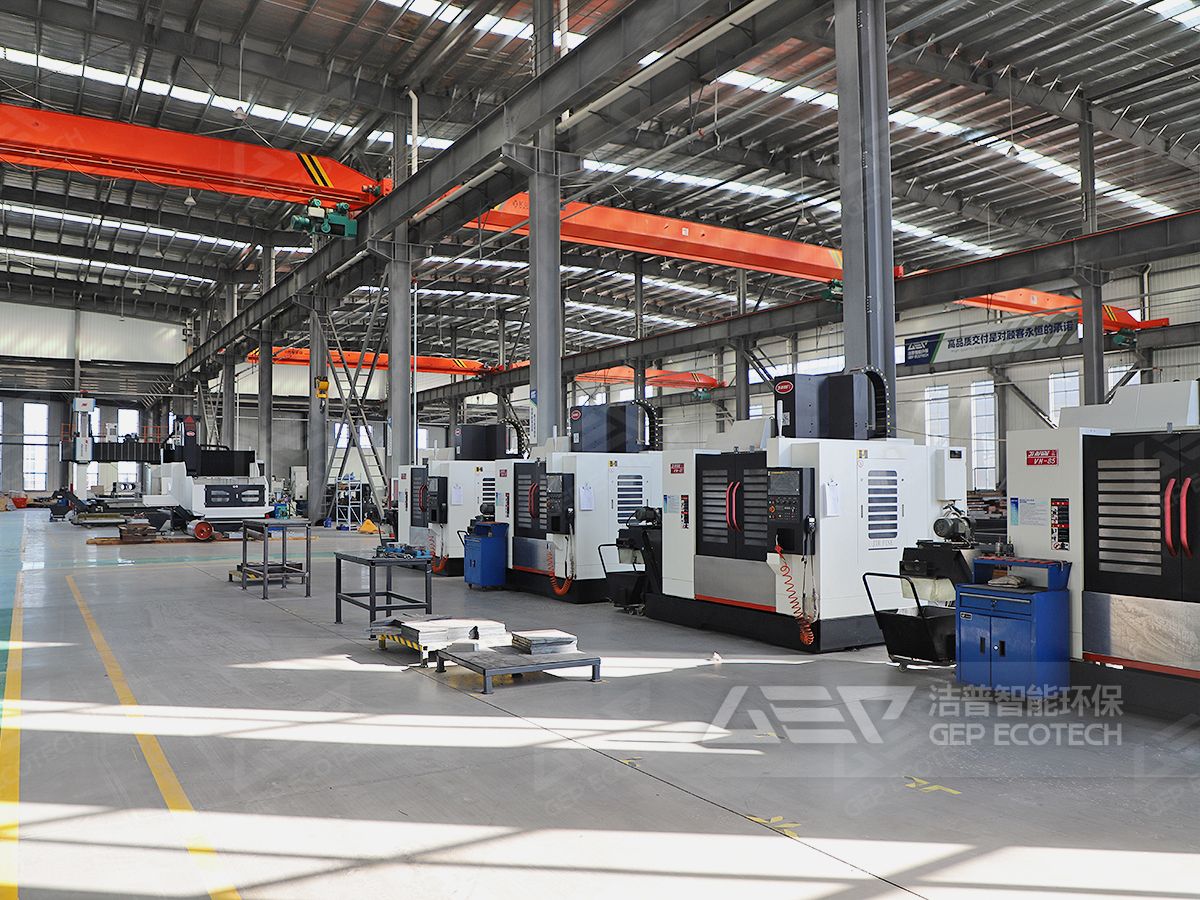 潔普塑料破碎設(shè)備車間