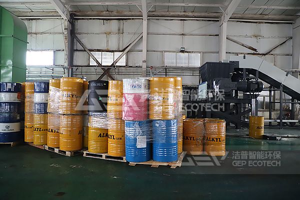 固態(tài)危廢破碎設備