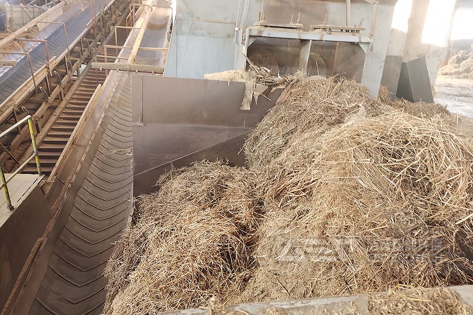 東北生物質(zhì)秸稈破碎處理項(xiàng)目