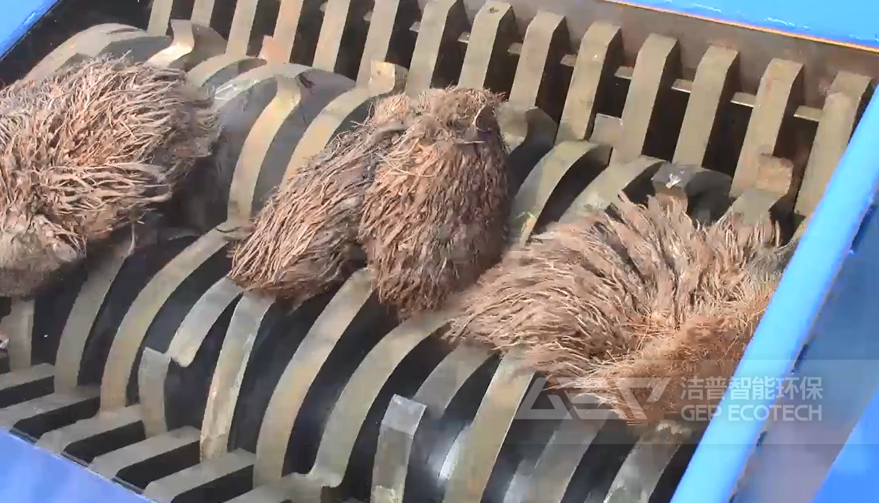 棕櫚果串撕碎機(jī)