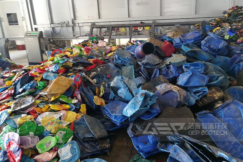 安徽塑料制品破碎生產(chǎn)線項(xiàng)目