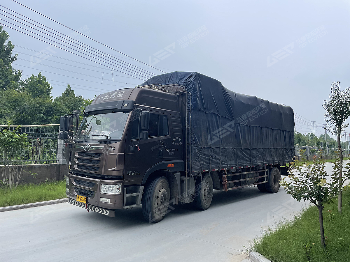 潔普智能大件垃圾處置生產(chǎn)線發(fā)往上海閔行區(qū)