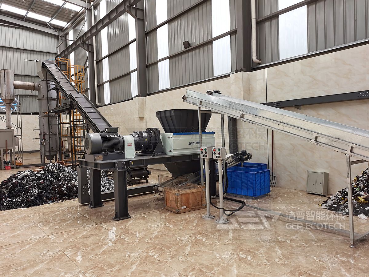 雙軸剪切式破碎機(jī)