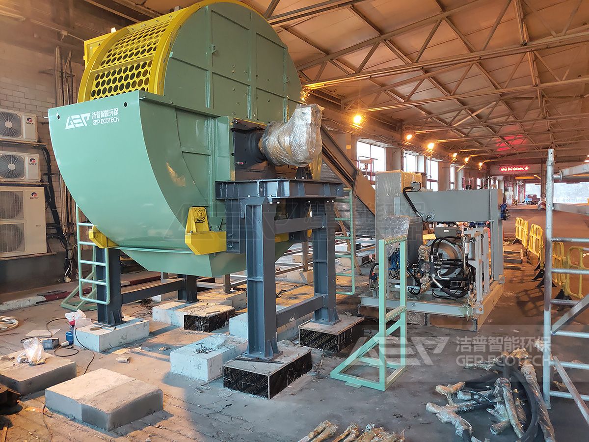 輪胎撕碎機(jī)