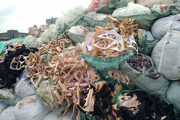 固廢處置經(jīng)典案例：浙江皮革、布類、織物邊角料破碎處置利用