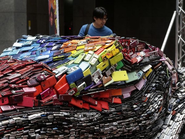 10億部廢舊手機，回收率不足2%！