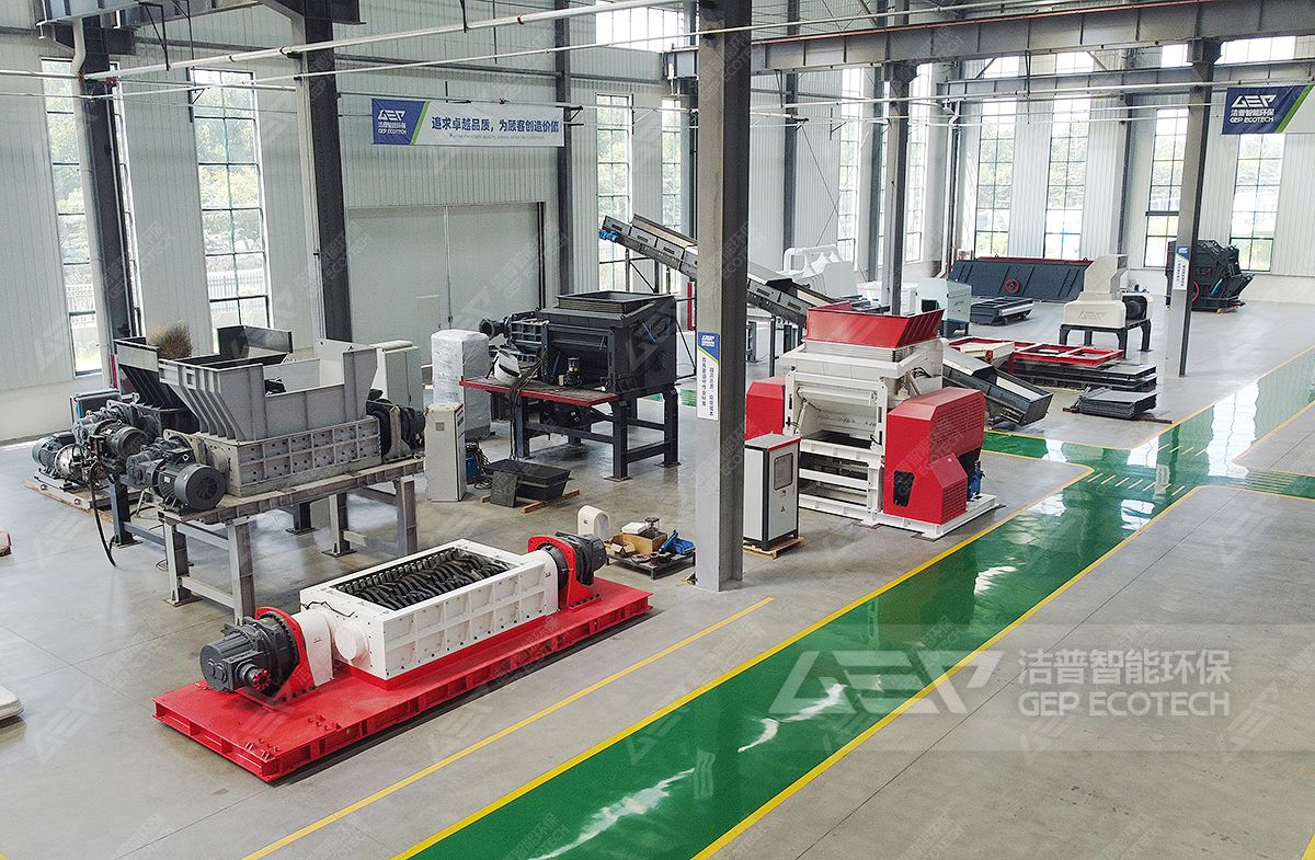 陳腐垃圾分選設(shè)備車間