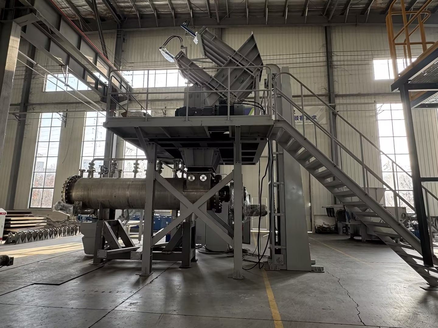 潔普四軸撕碎機處理系統(tǒng)