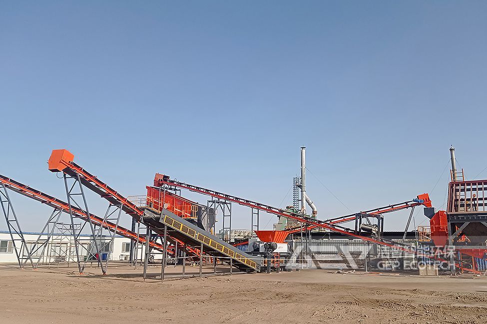 新疆危廢油泥塑料袋處置現(xiàn)場