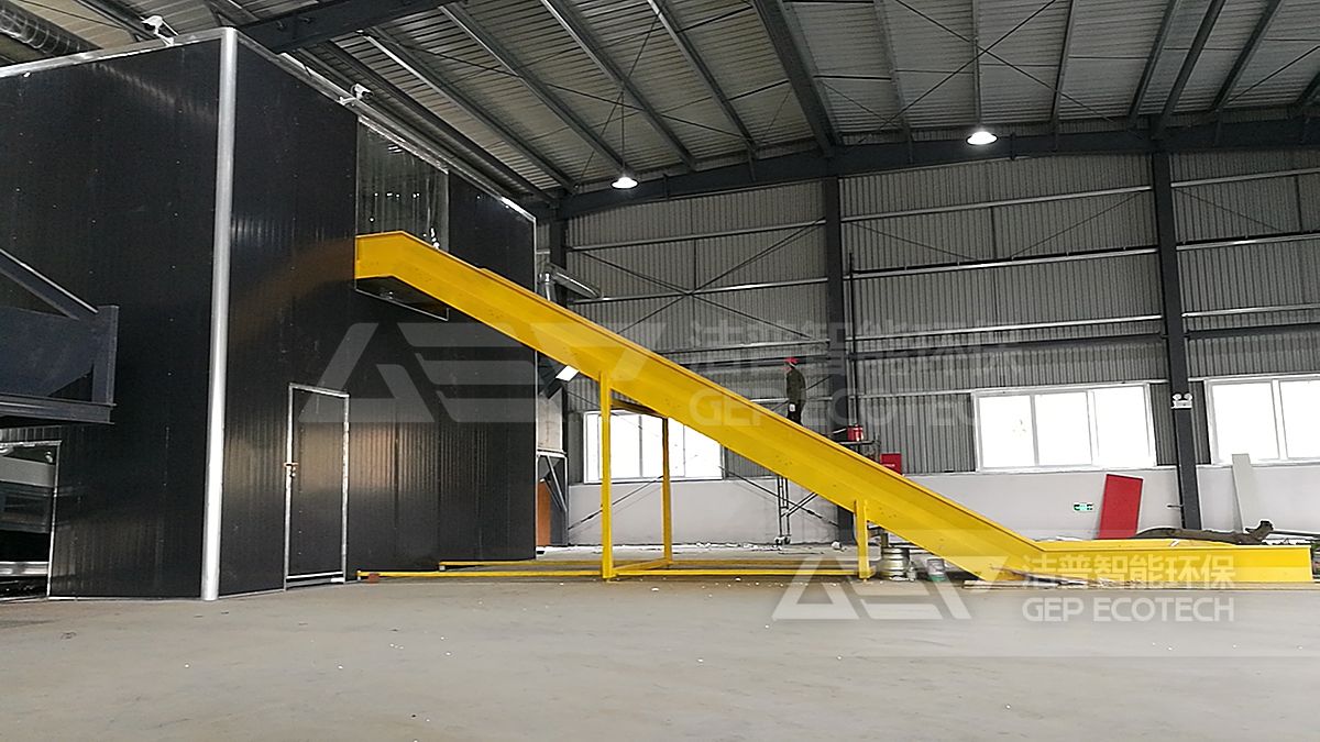 帶防護(hù)罩的大件垃圾破碎機(jī)