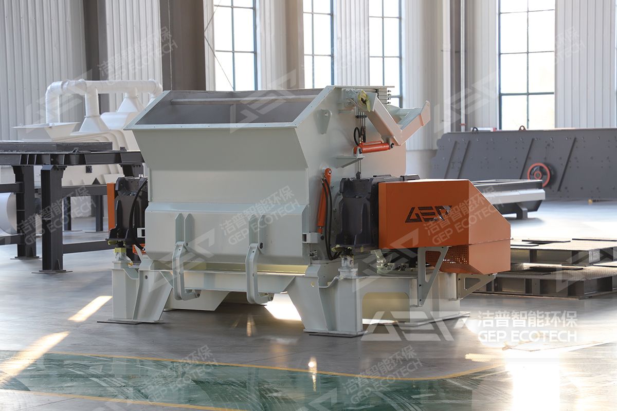 單輥細(xì)碎機