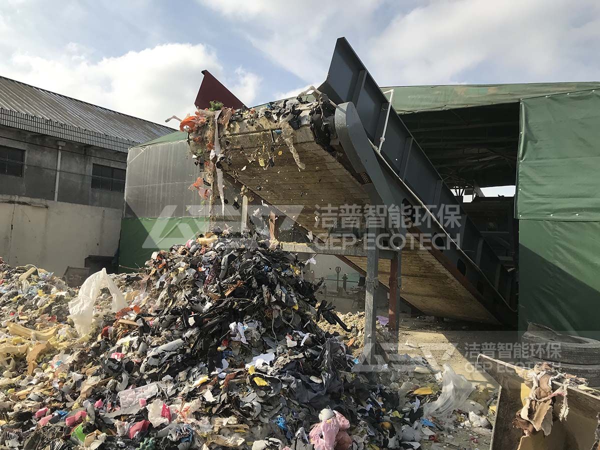 破碎后成品現(xiàn)場(chǎng)