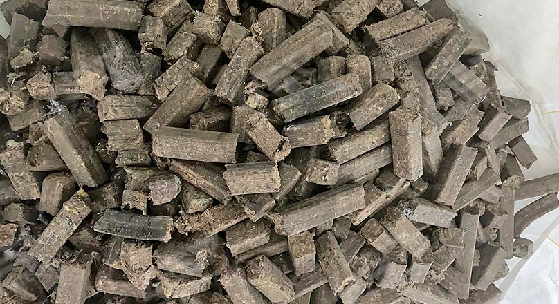 原料適應(yīng)廣，成型無憂